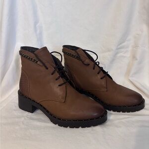 Elegant Brown Lace-Up Boots